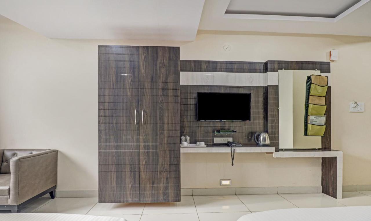 Fabhotel Rotano Suites - Yelahanka Bangalore Dış mekan fotoğraf