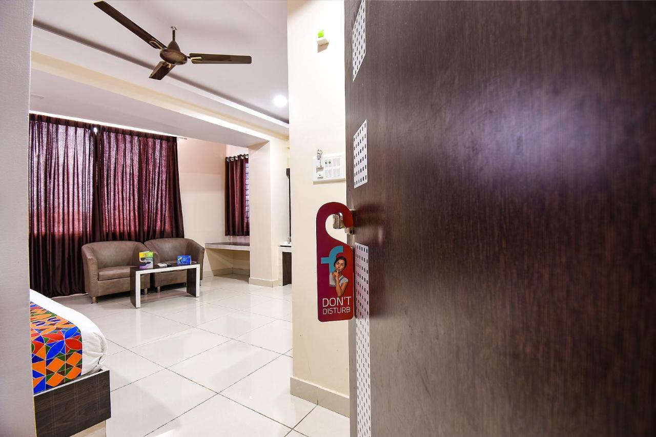 Fabhotel Rotano Suites - Yelahanka Bangalore Dış mekan fotoğraf