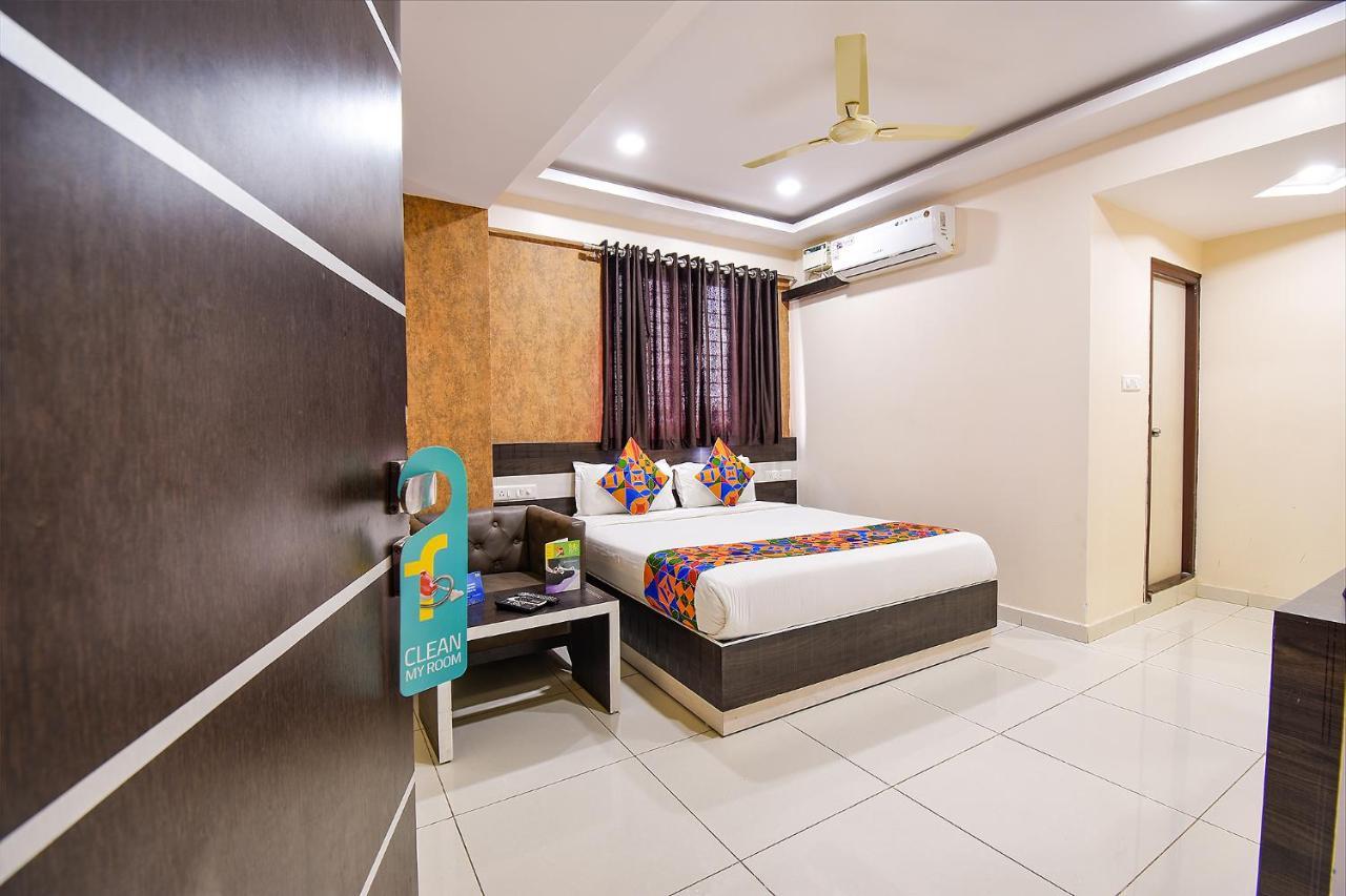 Fabhotel Rotano Suites - Yelahanka Bangalore Dış mekan fotoğraf