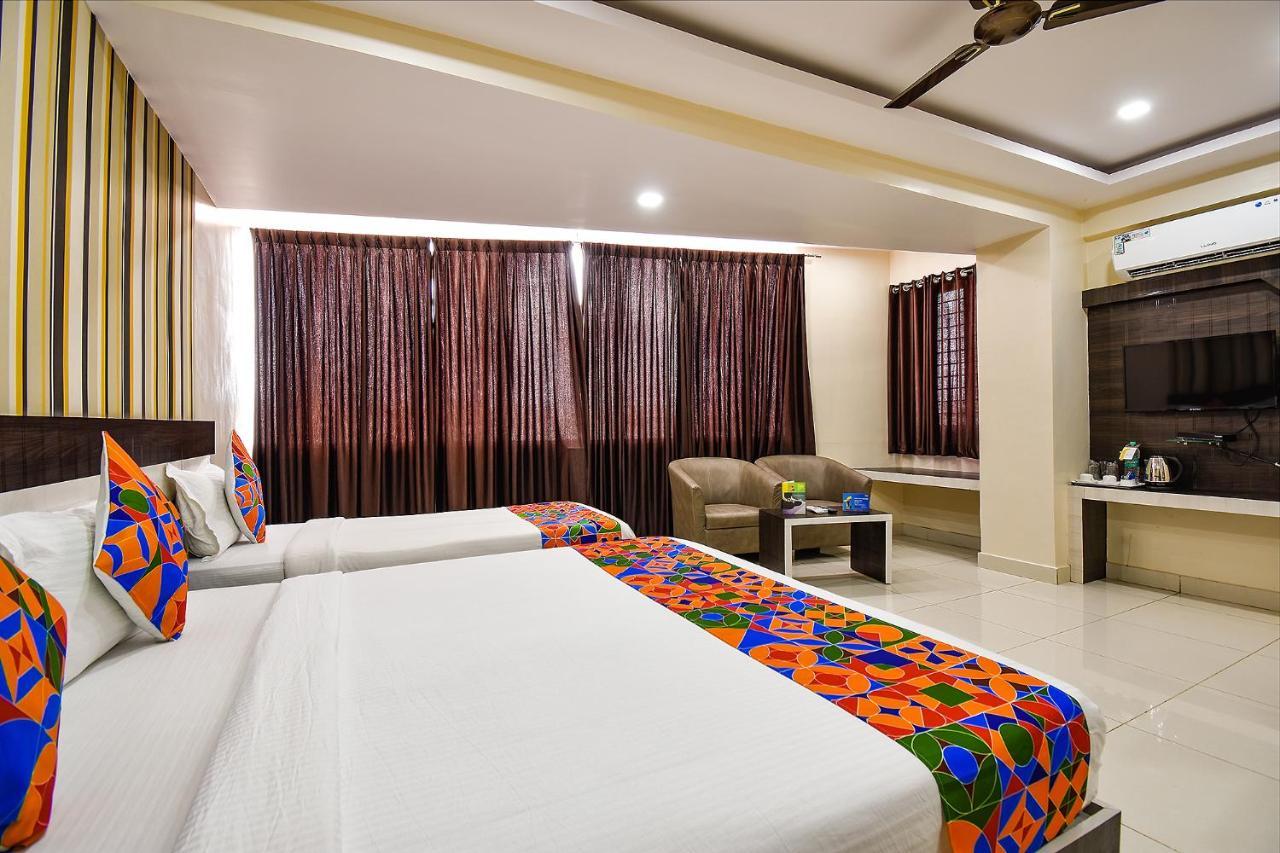 Fabhotel Rotano Suites - Yelahanka Bangalore Dış mekan fotoğraf